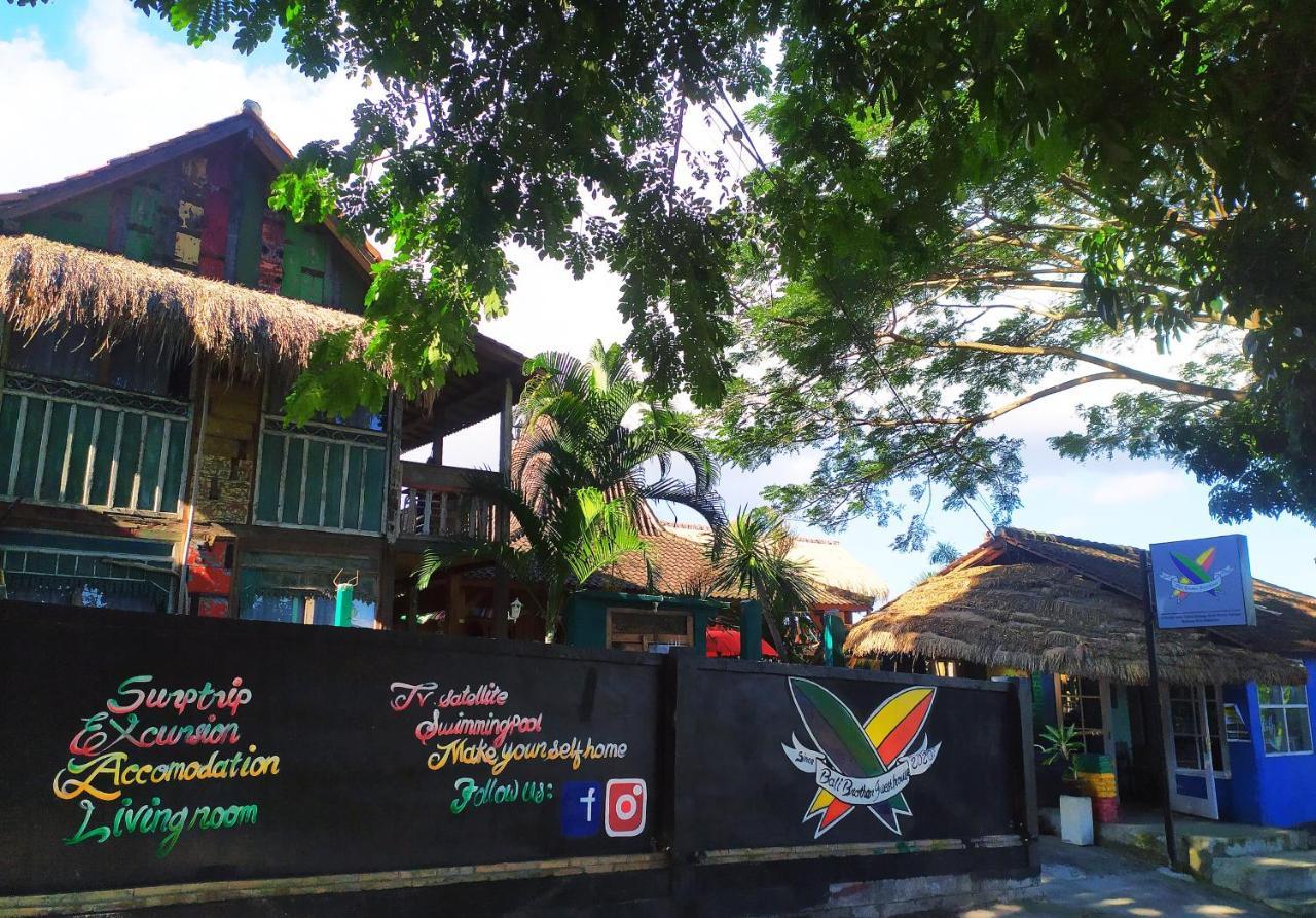 Bali Brothers Guesthouse Dalung  Bagian luar foto